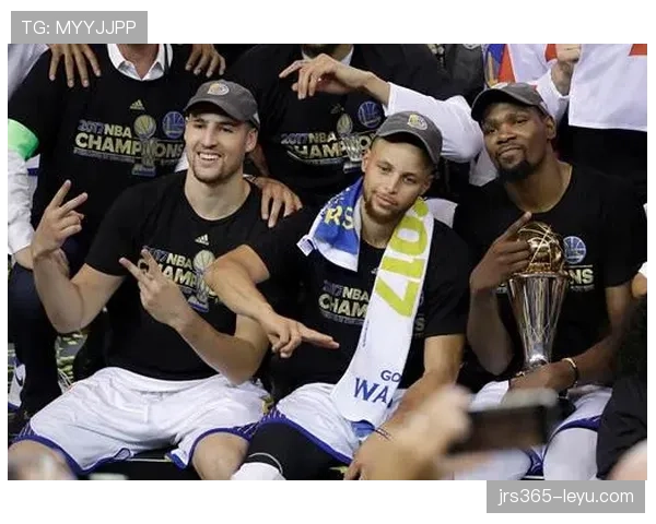 卢卡斯·埃尔南德斯的坚韧：从伤病考验到强势回归，职业球员如何应对职业生涯转折点？